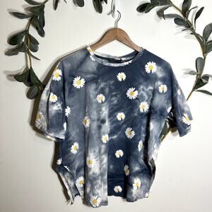 Blue Tie Dye Daisy Tee